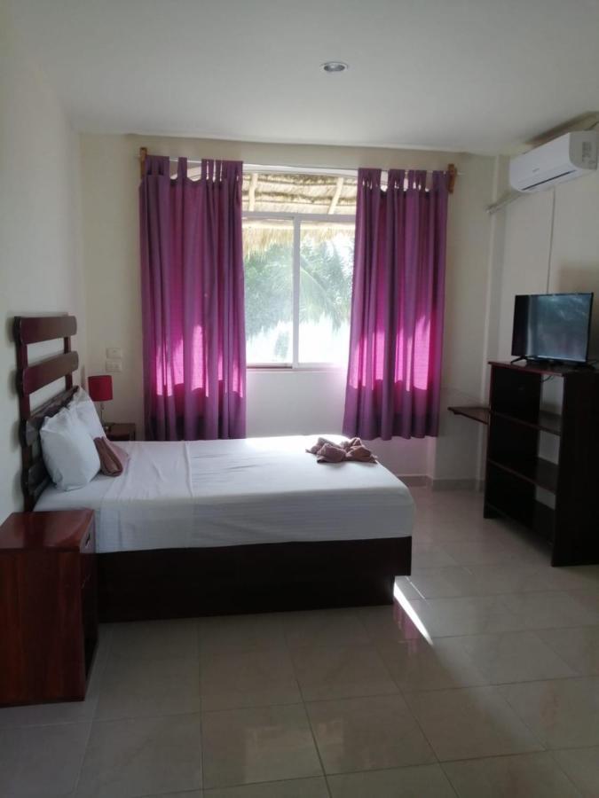 Porto Coral Hotel & Suites Mahahual Exterior foto